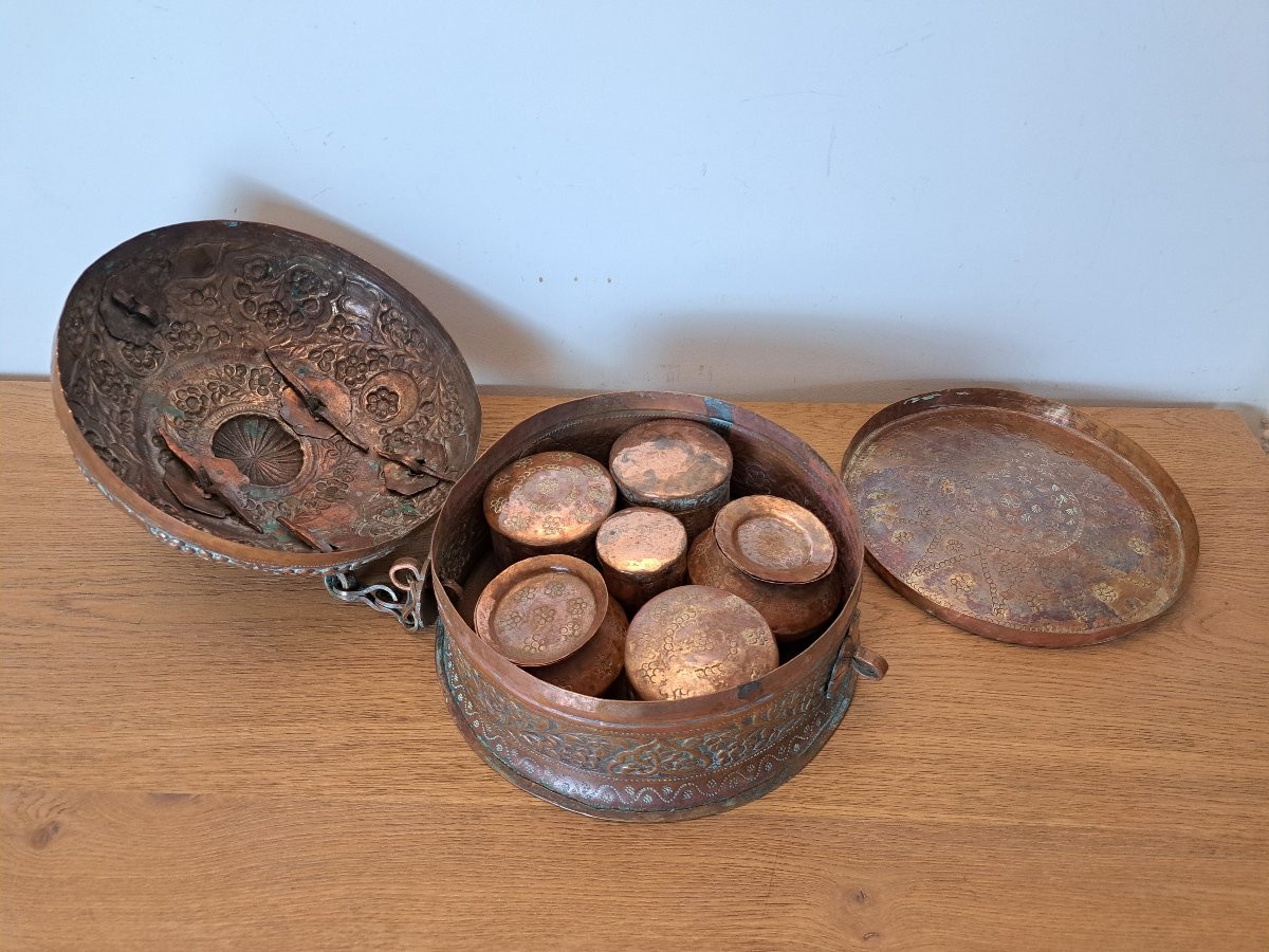 Inde , Boite à condiment de voyage , Cuivre repoussé et ciselé , XIX°. -photo-3