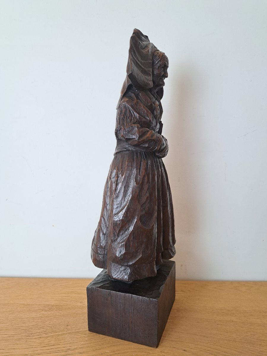 Alsacienne , Sculpture en bois de chêne , Signé Ch R , Début XX°. -photo-1