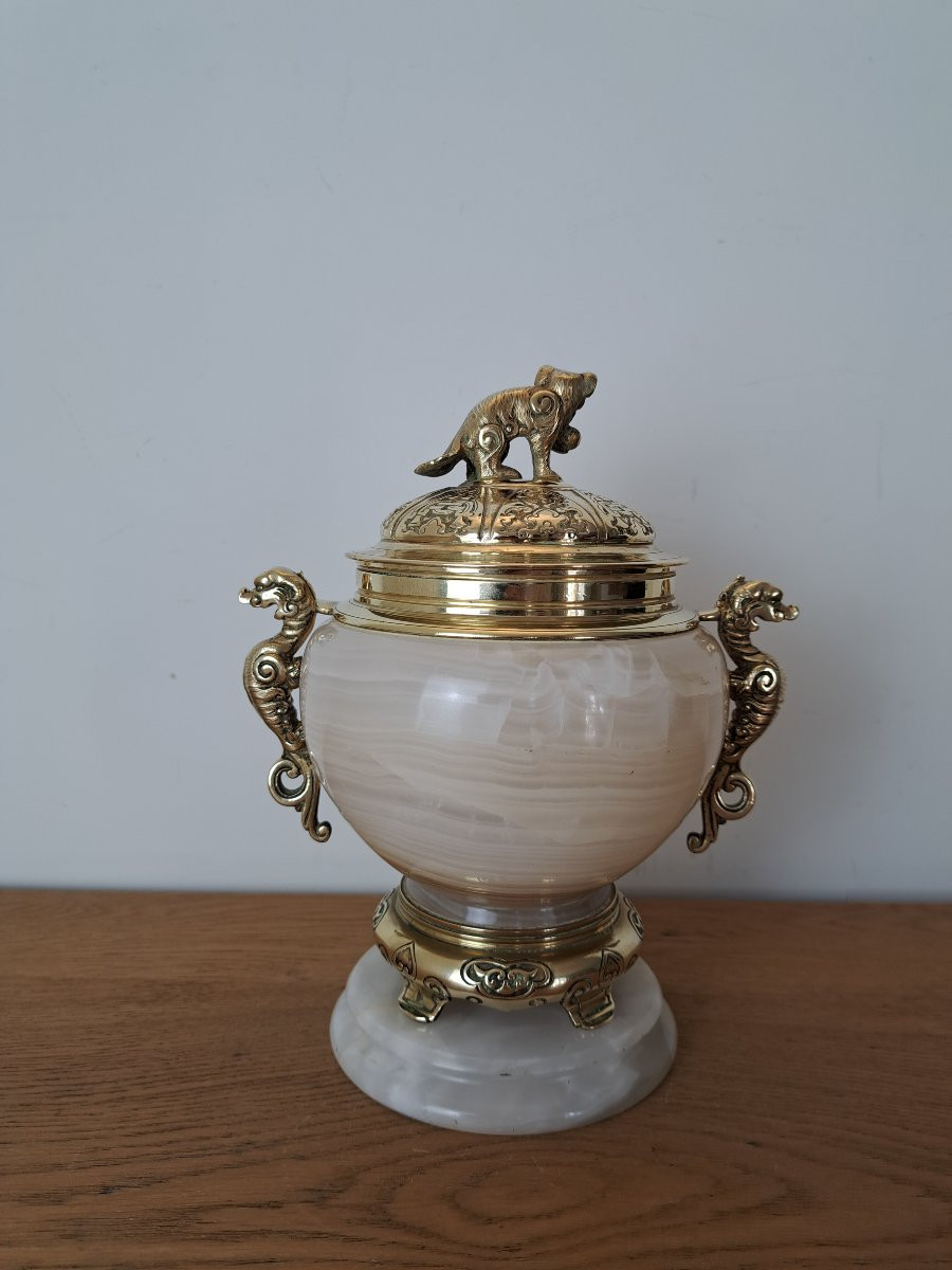 Attributed To The Giroux House, Covered Vase, Onyx And Gilded Bronze, Late 19th Century.-photo-3
