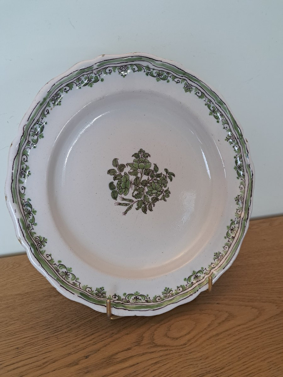 Moustiers, Large Round Dish, Earthenware, 18th Century. -photo-3