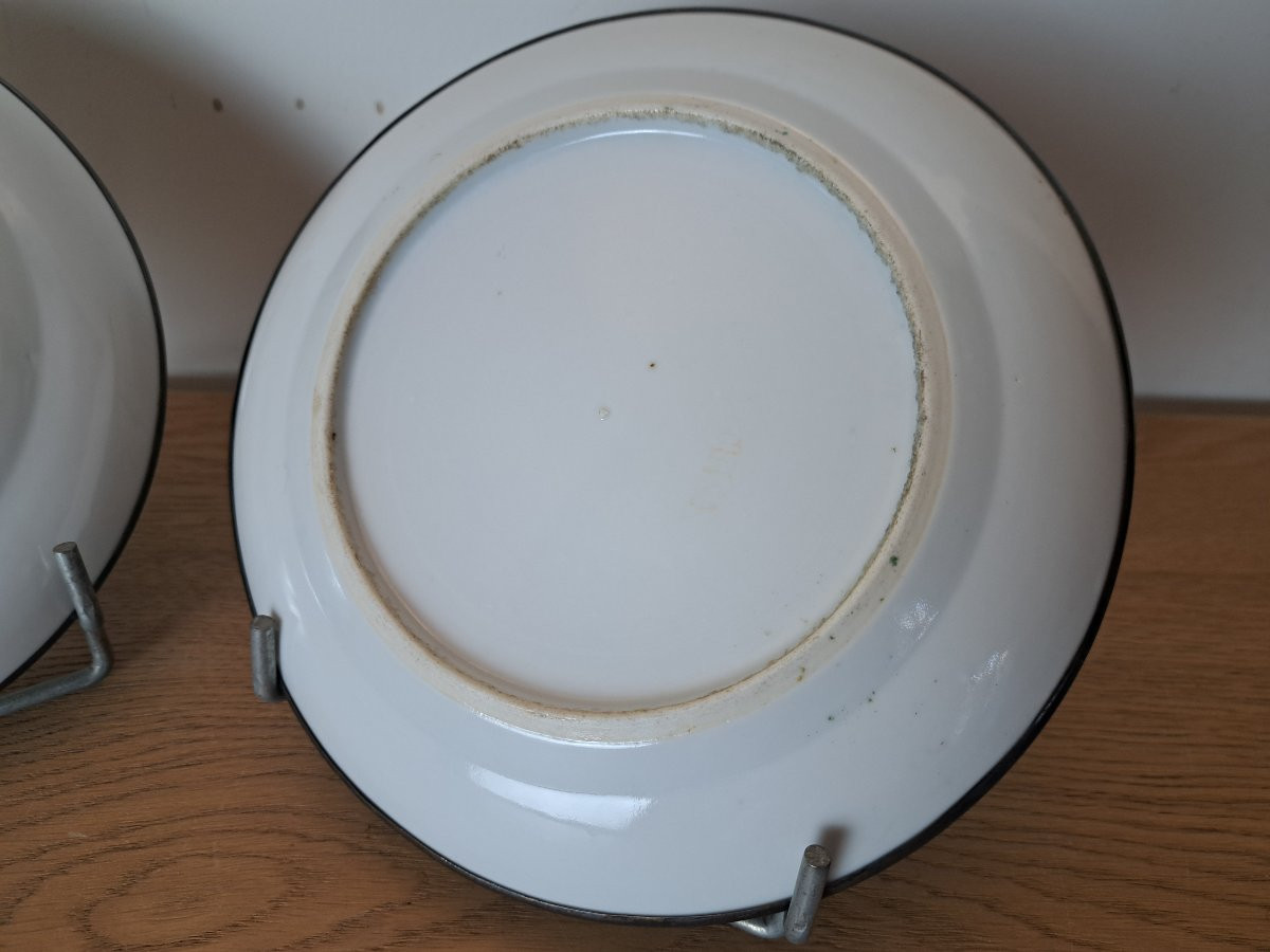 Chine , Paire d'assiettes en porcelaine , cerclage argent , XIX°. -photo-3