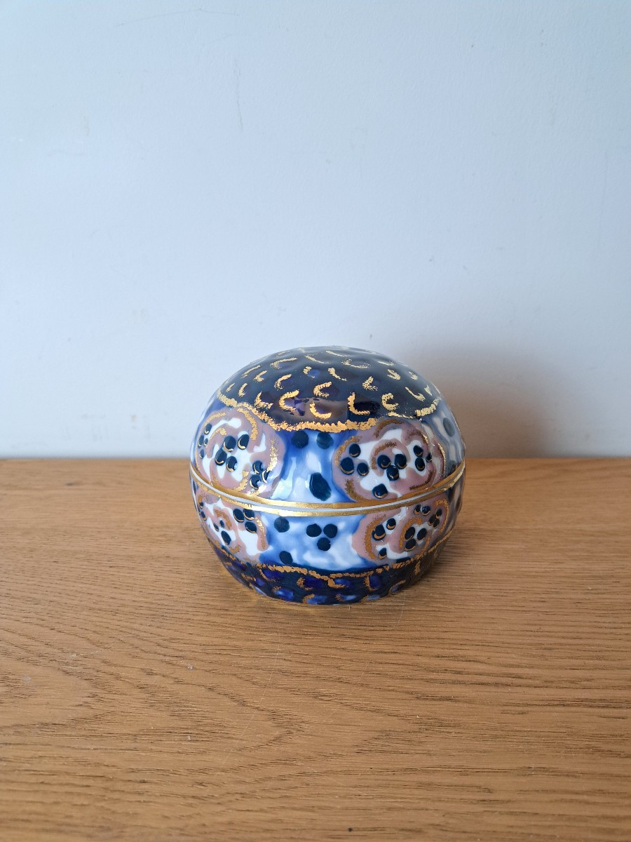 Camille Tharaud , Boite bombée , Art Déco , Porcelaine , XX°. 