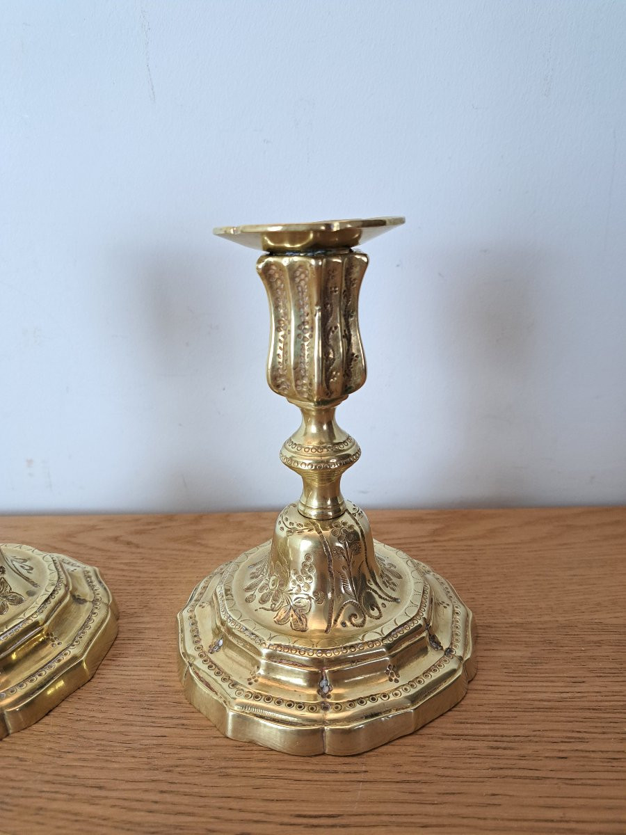 Pair Of Toilet Candlesticks, Chiseled Bronze, 18th Century. -photo-3