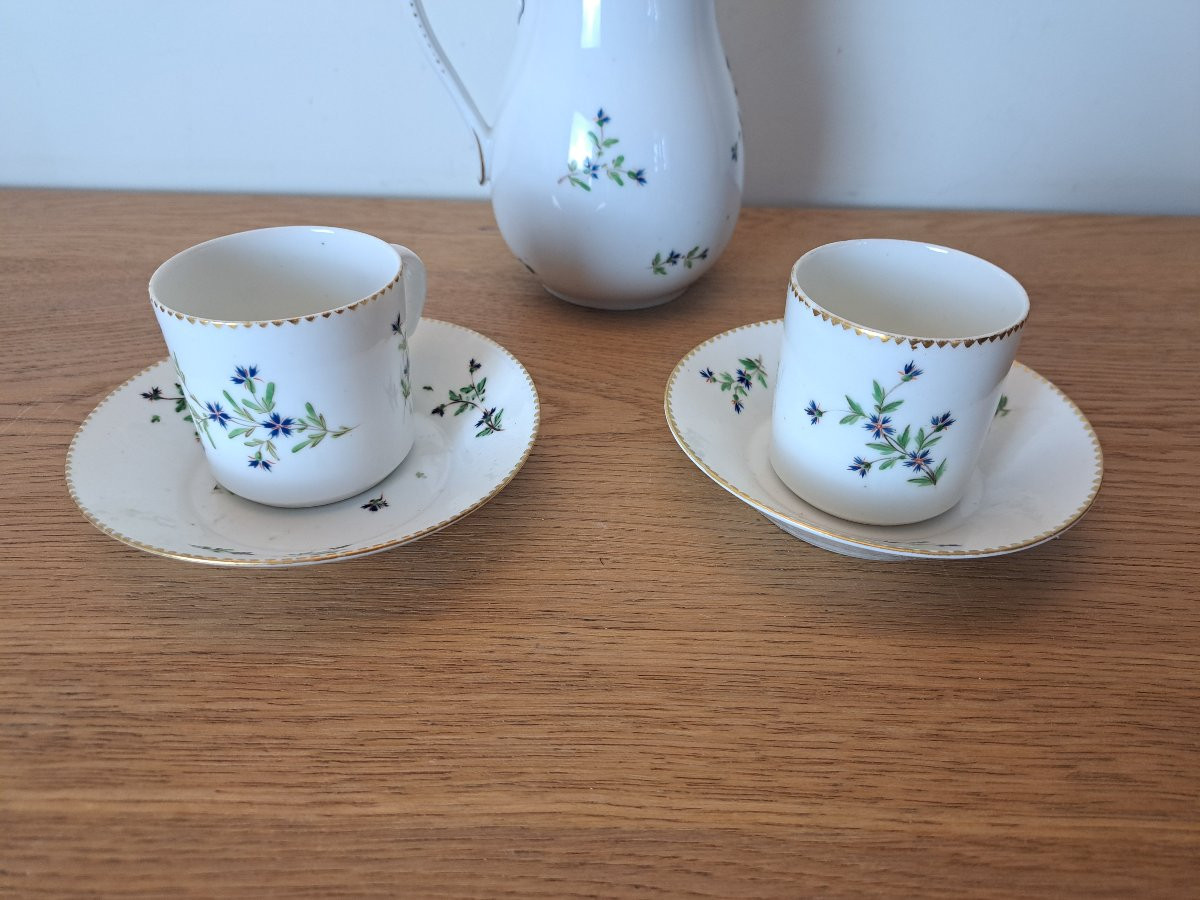Bordeaux, Alluaud And Vanier, Two Cups And A Jug, Porcelain, Late 18th Century. -photo-2
