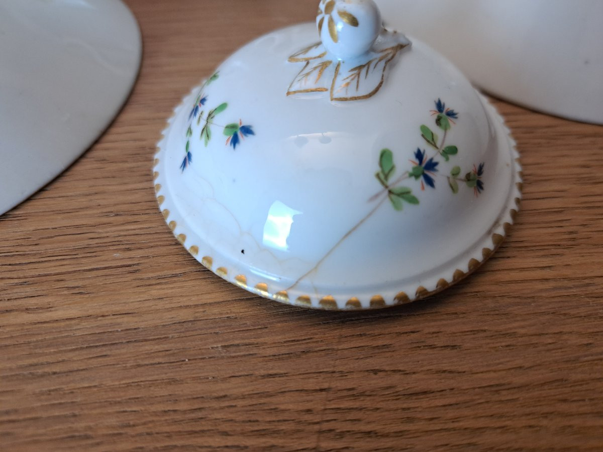 Bordeaux, Alluaud And Vanier, Two Cups And A Jug, Porcelain, Late 18th Century. -photo-6