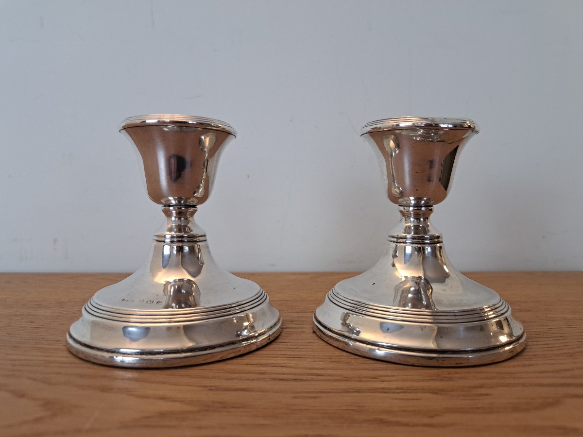 Pair Of Toilet Candlesticks , Solid Silver , England , XIX°/xx°.-photo-2