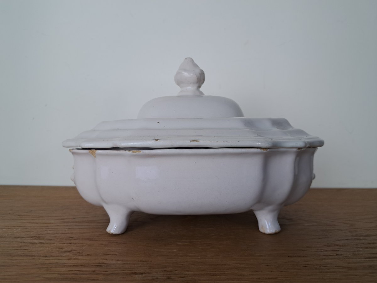 Moustiers , Soup Tureen , White Earthenware , 18th Century.-photo-2