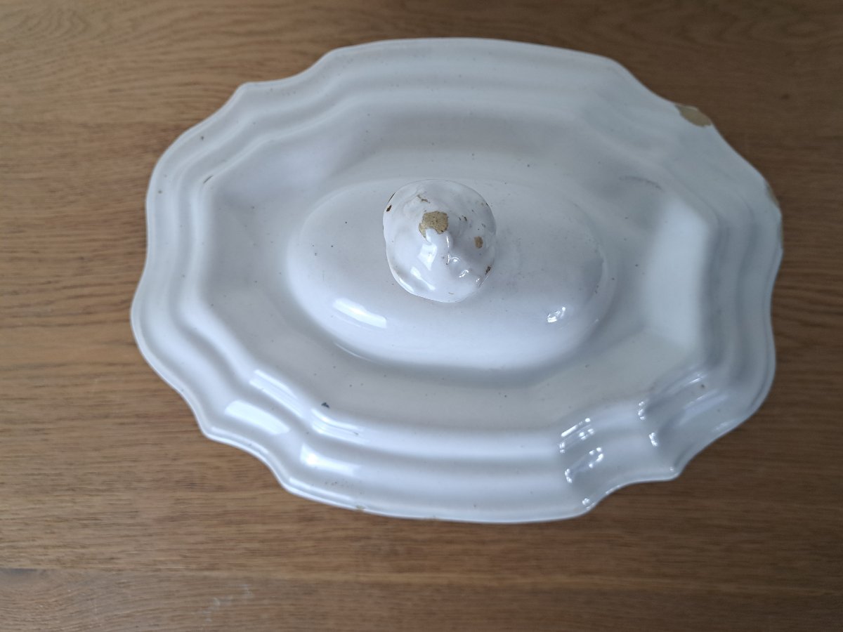 Moustiers , Soup Tureen , White Earthenware , 18th Century.-photo-4