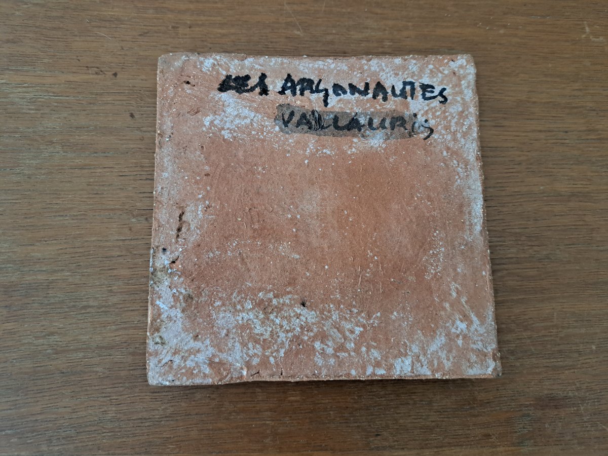 Les Argonautes , Vallauris , Carreau en céramique émaillée , XX°. -photo-1