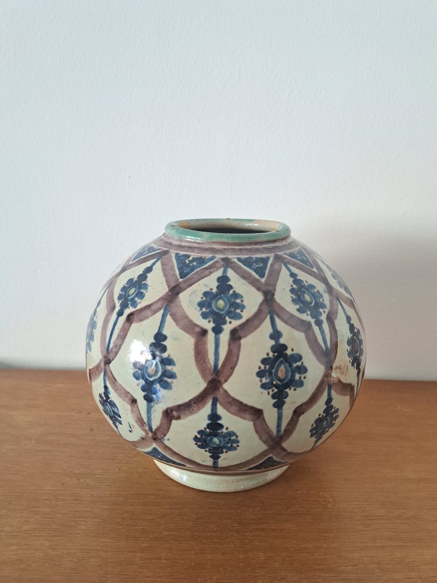Boujemaa Lamali, Ball-shaped Vase, Ceramic, Morocco, Early 20th Century. -photo-3