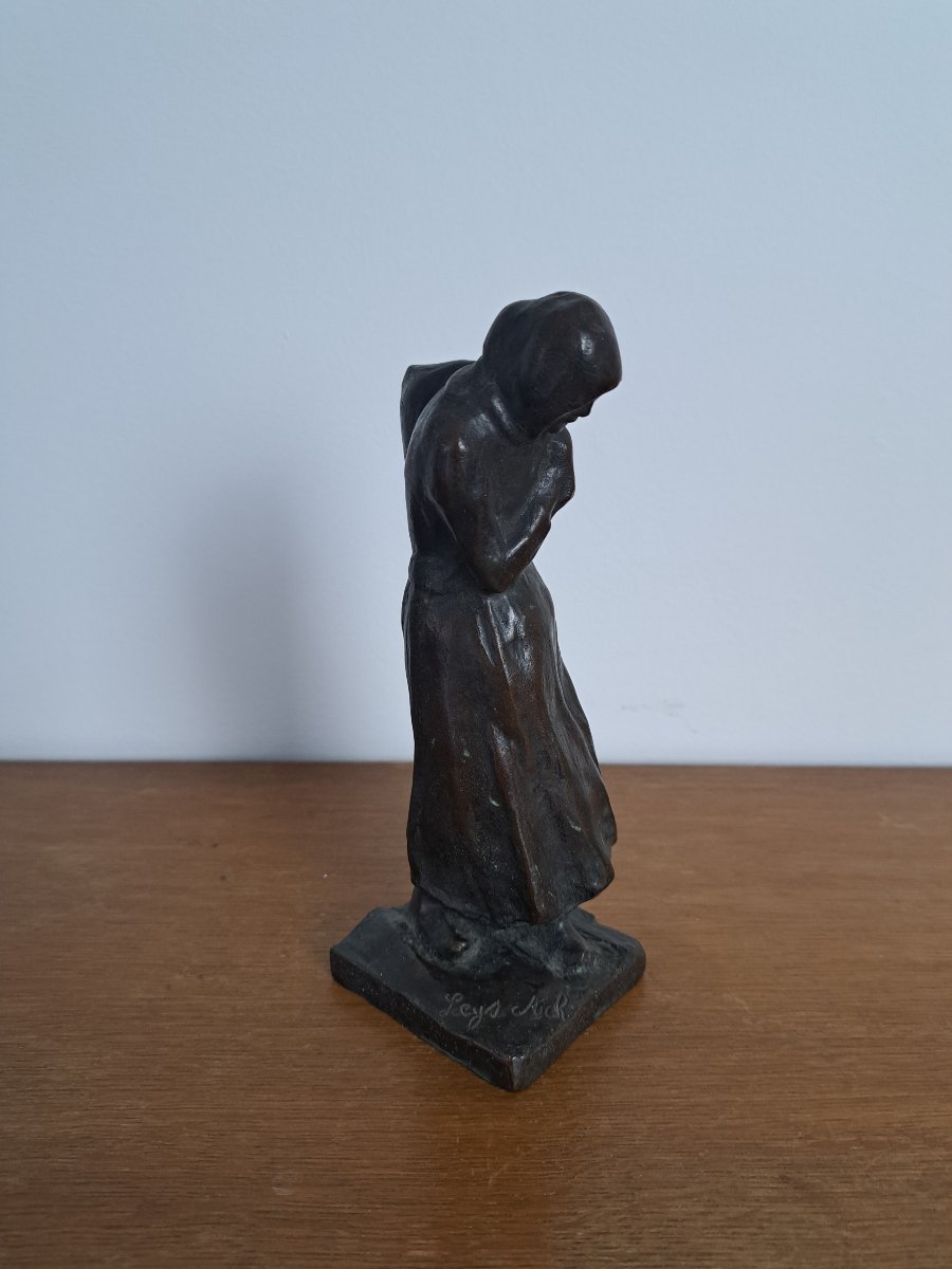 Achille Leys, *woman With A Bag*, Bronze, Early 20th Century. -photo-4