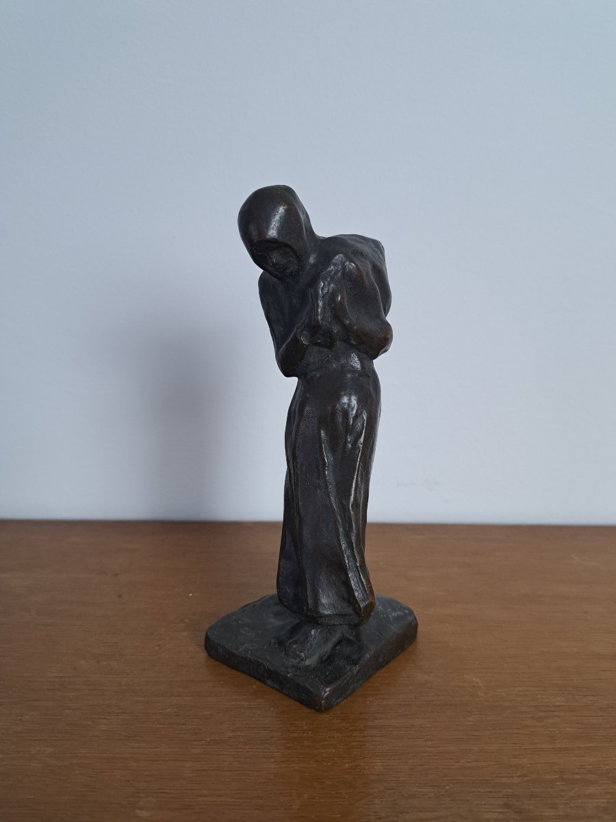 Achille Leys, *woman With A Bag*, Bronze, Early 20th Century. -photo-3
