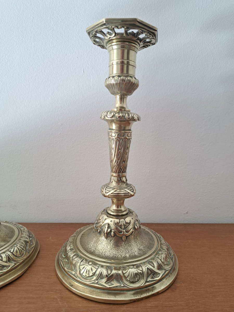 Paire de bougeoirs , Bronze doré , Louis XIV , Fin XVII°/Début XVIII°. -photo-2