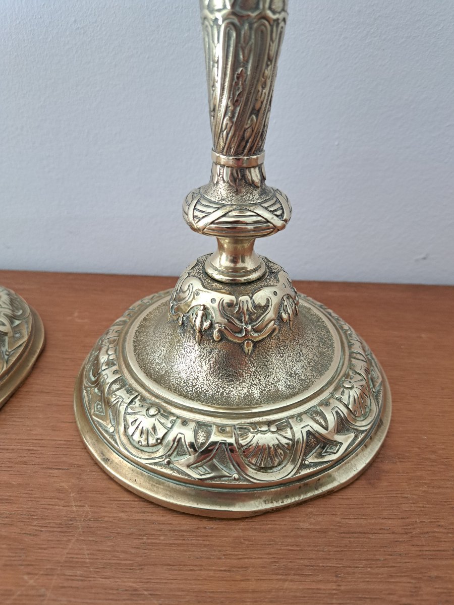 Paire de bougeoirs , Bronze doré , Louis XIV , Fin XVII°/Début XVIII°. -photo-4
