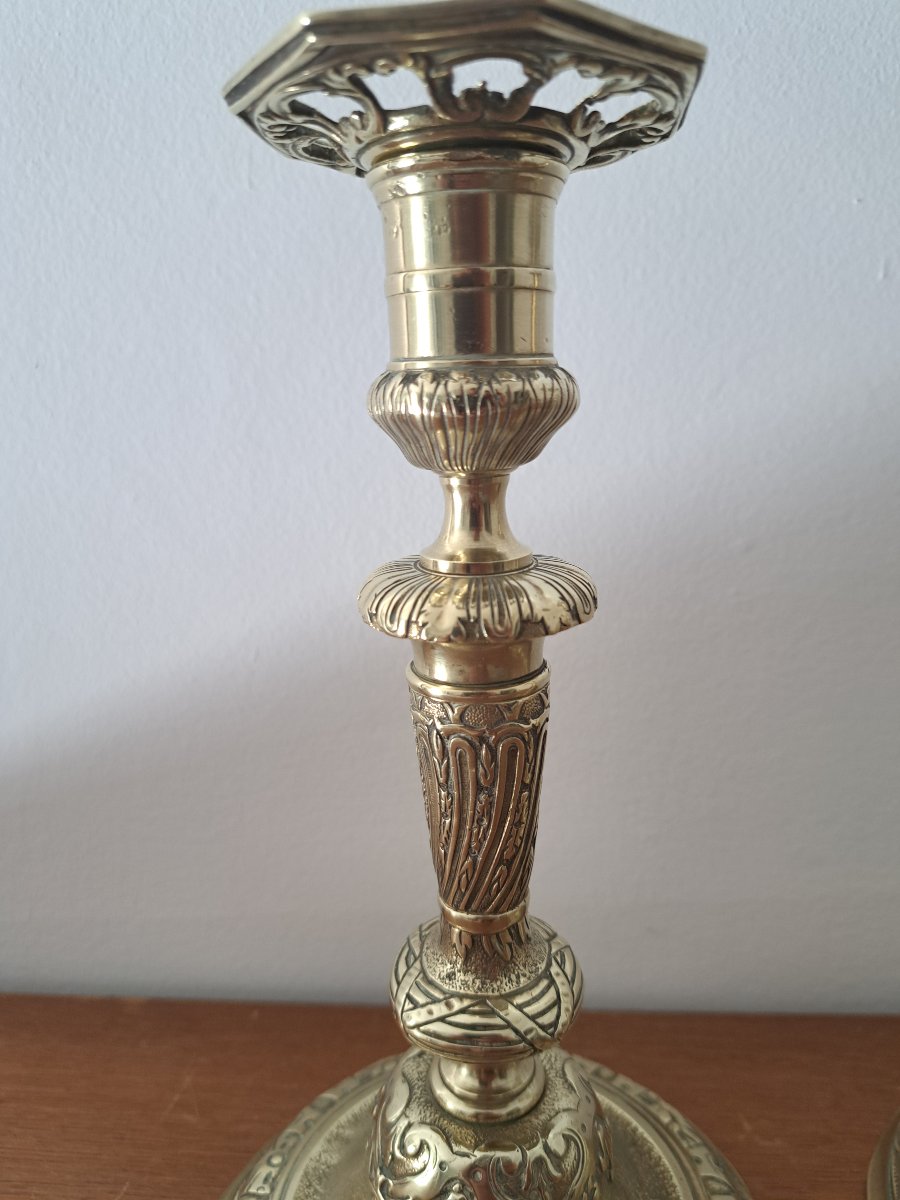 Paire de bougeoirs , Bronze doré , Louis XIV , Fin XVII°/Début XVIII°. -photo-2
