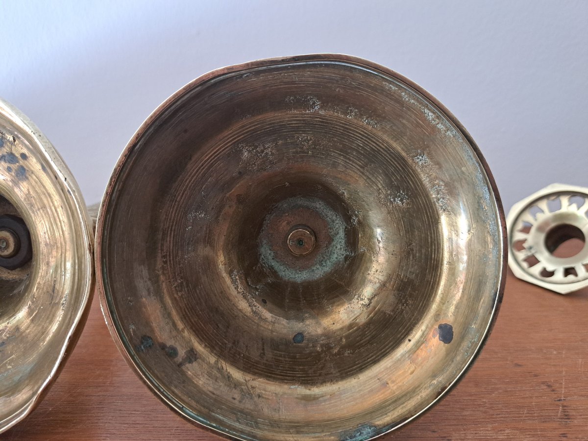 Paire de bougeoirs , Bronze doré , Louis XIV , Fin XVII°/Début XVIII°. -photo-8