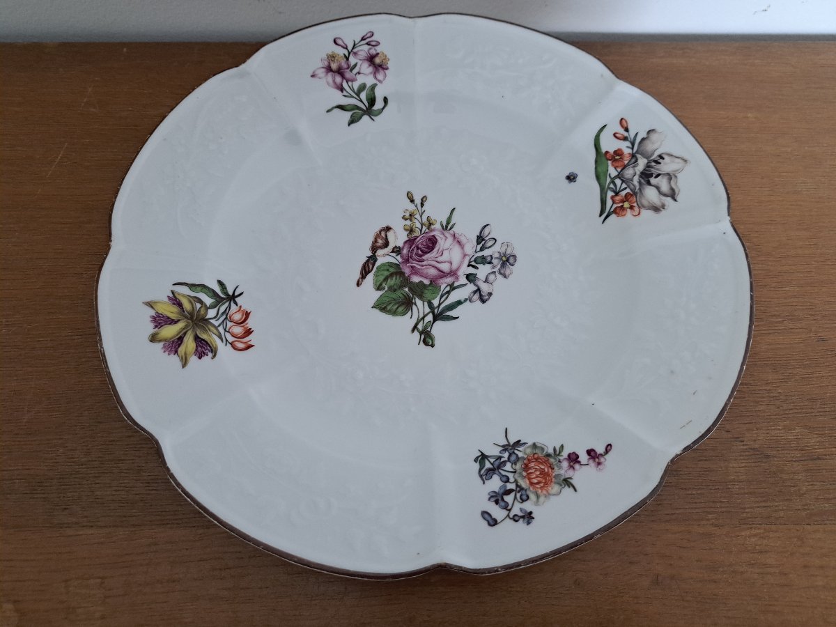 Meissen , Assiette plate , Porcelaine , Gotzkowsky , XVIII°. 