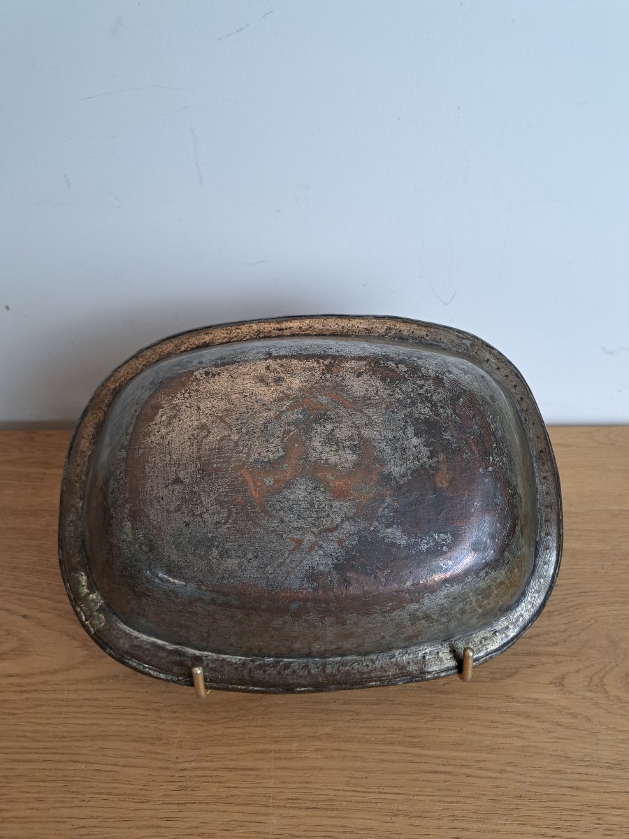 Iran, Qajar Dynasty, Chiseled Copper Bowl, 19th Century. -photo-2