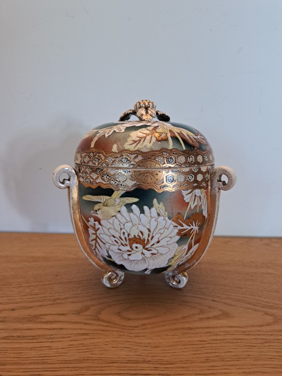 Japon , Bonbonnière , Céramique , Satzuma , Meiji , XIX°. -photo-2
