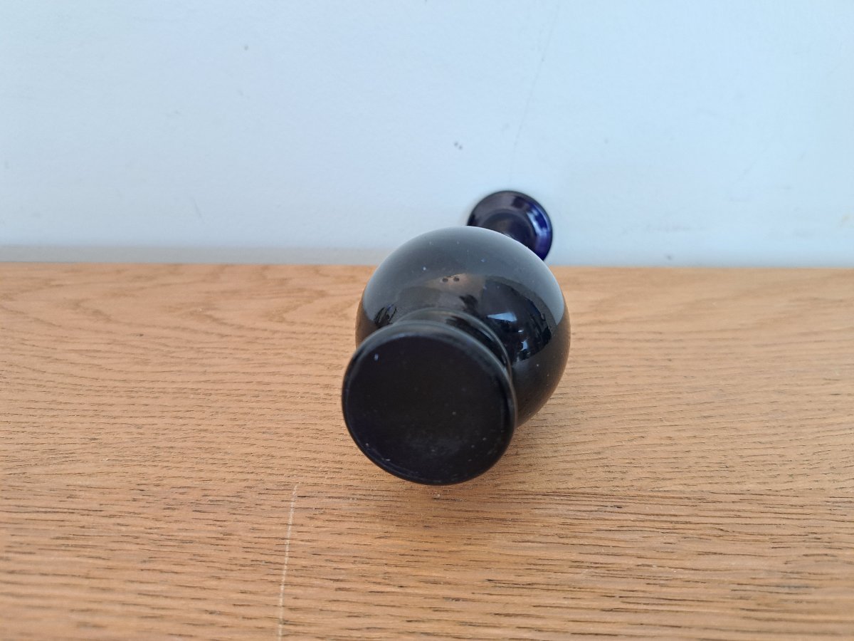 Small Bottle, Blue Glass, Late 18th Century/early 19th Century. -photo-3