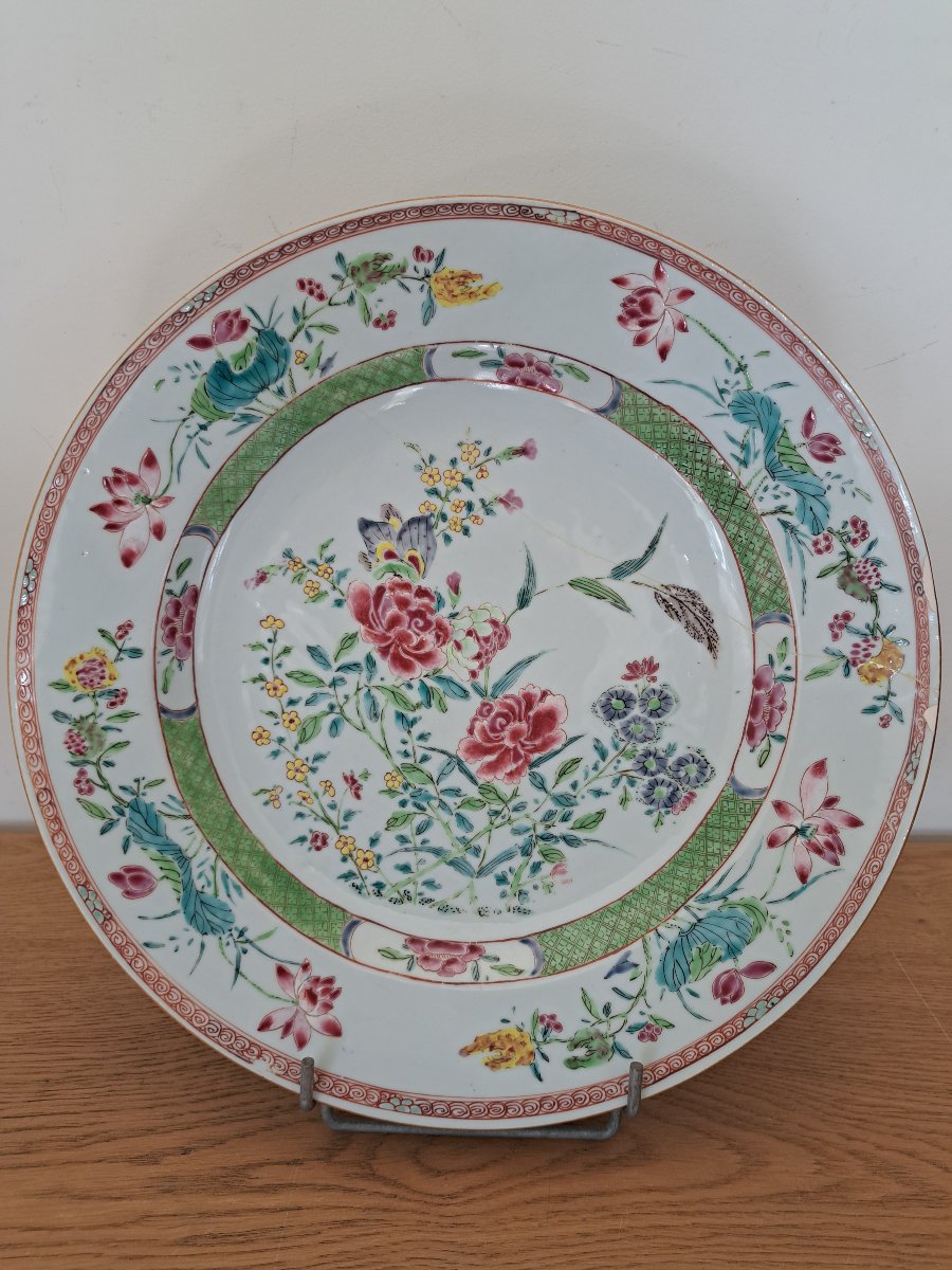 China, Serving Plate, Porcelain, Green Family, 18th Century. -photo-2