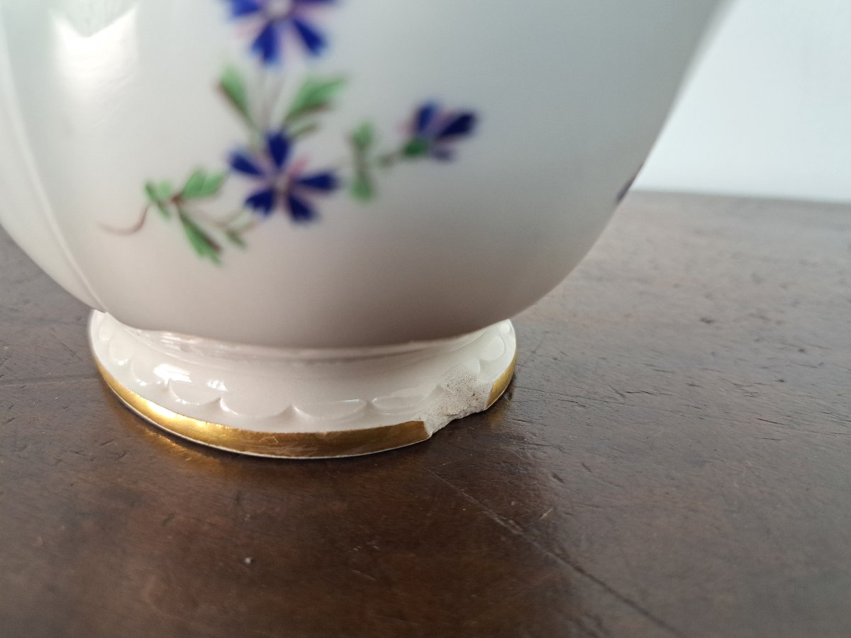 Manufacture de Clignancourt , Saucière aux Barbeaux , Porcelaine , XVIII°. -photo-3
