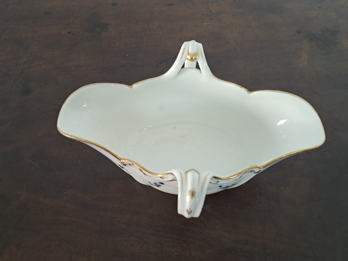 Manufacture de Clignancourt , Saucière aux Barbeaux , Porcelaine , XVIII°. -photo-4