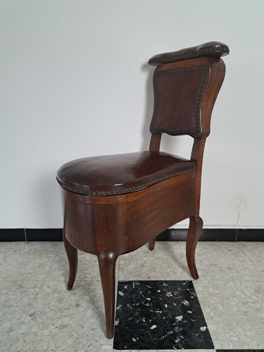 Bidet, Walnut And Walnut Veneer, Louis XV Period, 18th Century. -photo-2