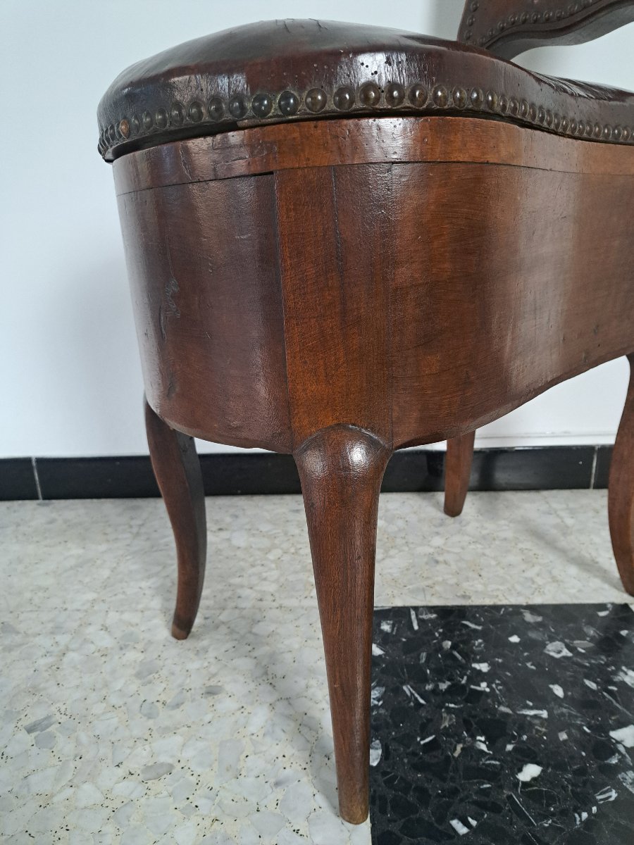 Bidet, Walnut And Walnut Veneer, Louis XV Period, 18th Century. -photo-4