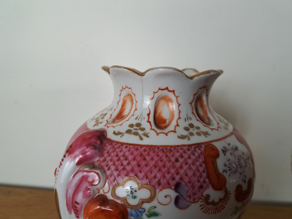 Paire de vases , Porcelaine , Manufacture Samson , Paris , Fin XIX°/Début XX°. -photo-4