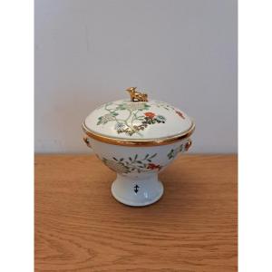 China, Covered Bowl On Pedestal, Porcelain, Early 20th Century. 