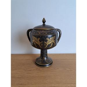 Pinon Heuzé , Grande coupe couverte , Décor antique , Début XX°.