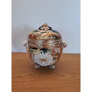 Japon , Bonbonnière , Céramique , Satzuma , Meiji , XIX°.