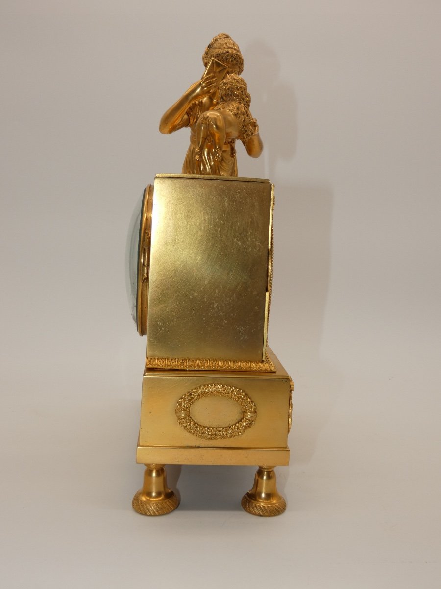 Clock Courvoisier And Company-photo-1