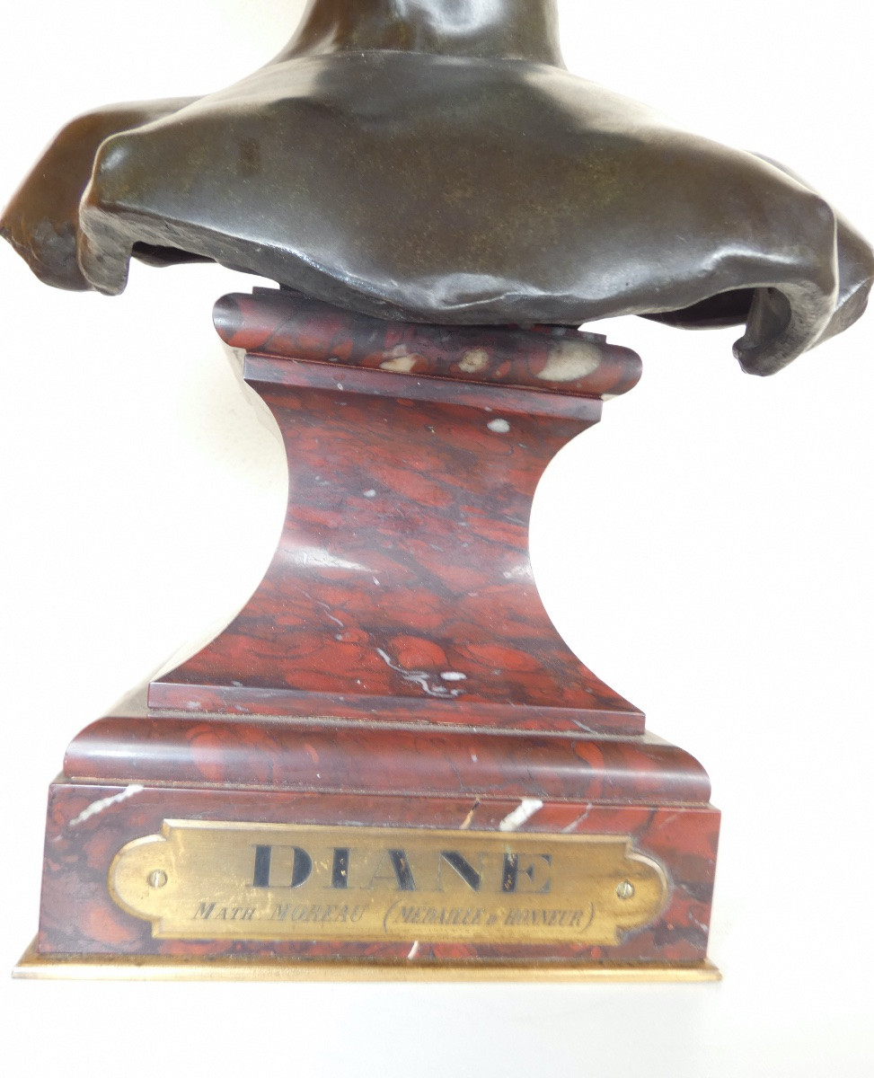 Bronze Sculpture Representing A Bust Of A Female Signed Mathurin Moreau-photo-3
