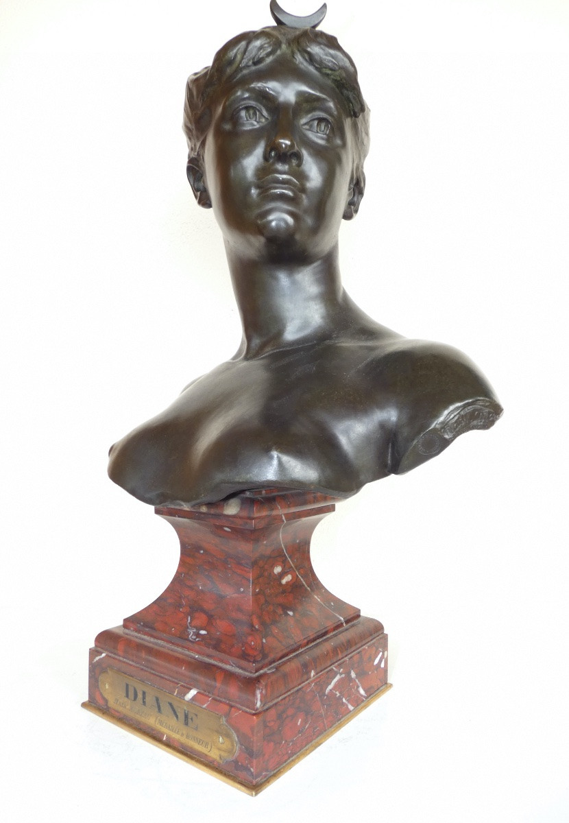 Bronze Sculpture Representing A Bust Of A Female Signed Mathurin Moreau-photo-6