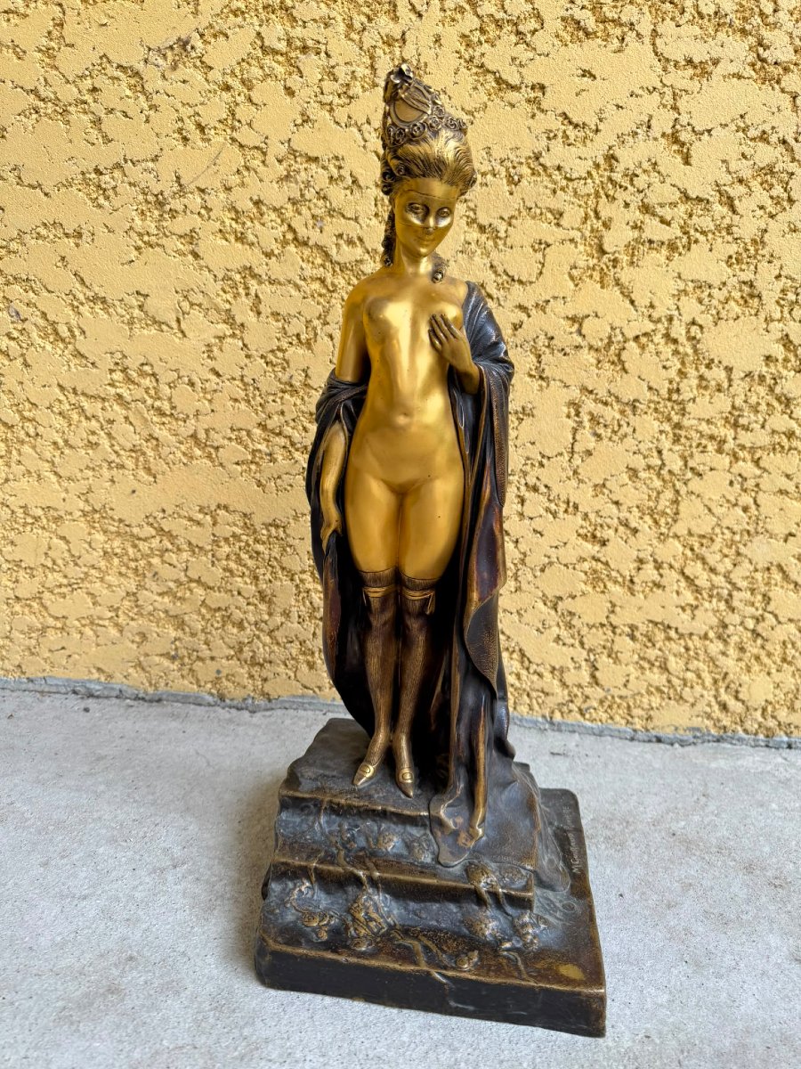 SCULPTURE EN BRONZE REPRESENTANT UNE FEMME SIGNEE M GUIRAUD RIVIERE