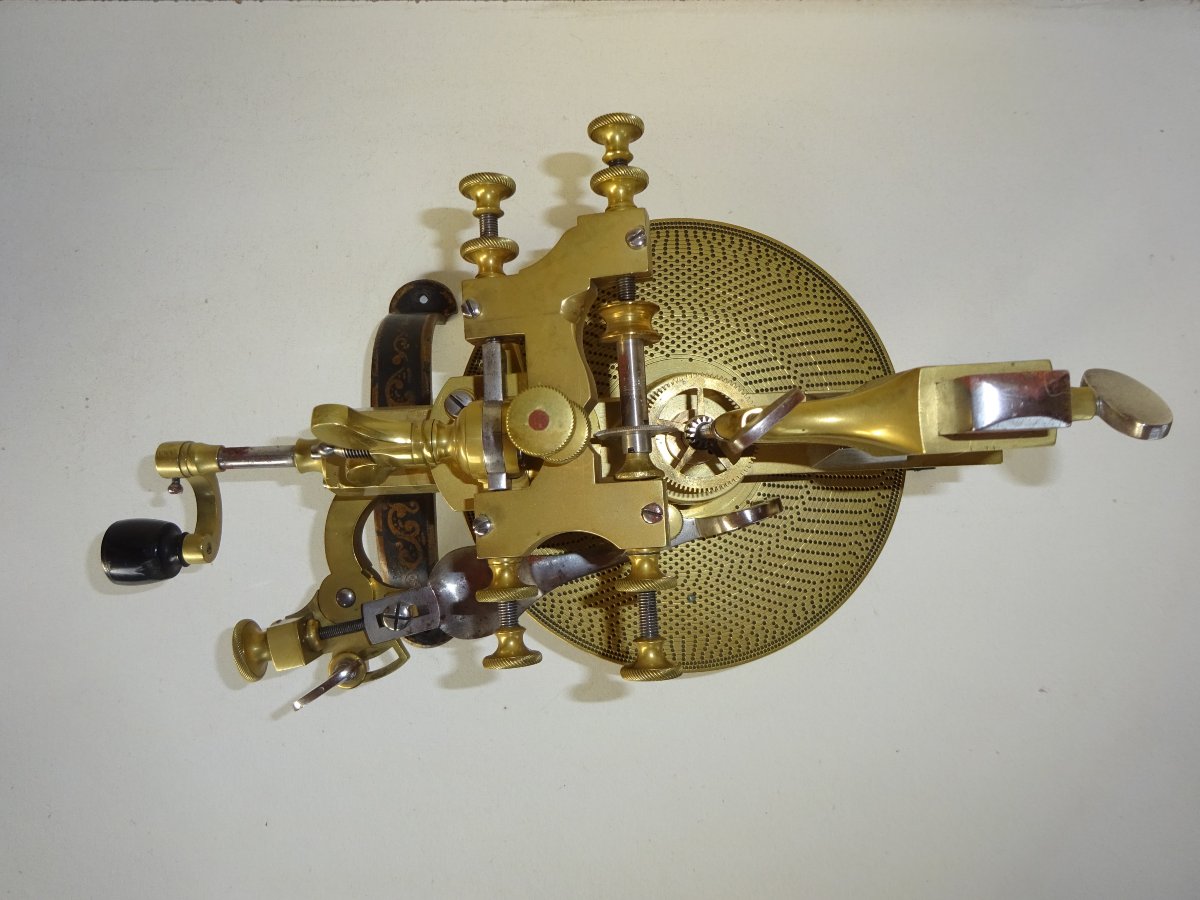Clockmaker's Tower: Cutting Machine For Comtoise Clocks And Pendulum Clocks -photo-2