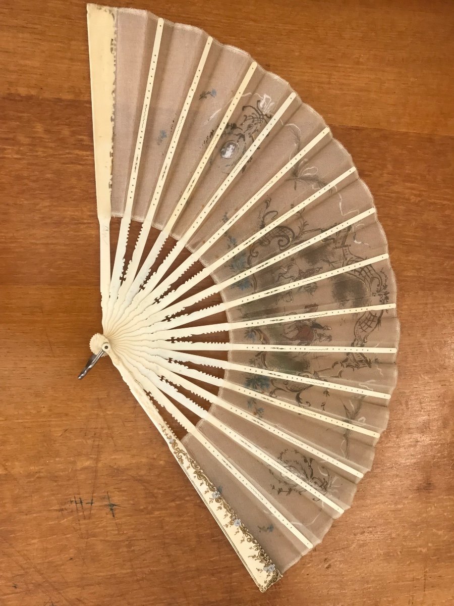 Very Pretty Signed Painted Fan -photo-5
