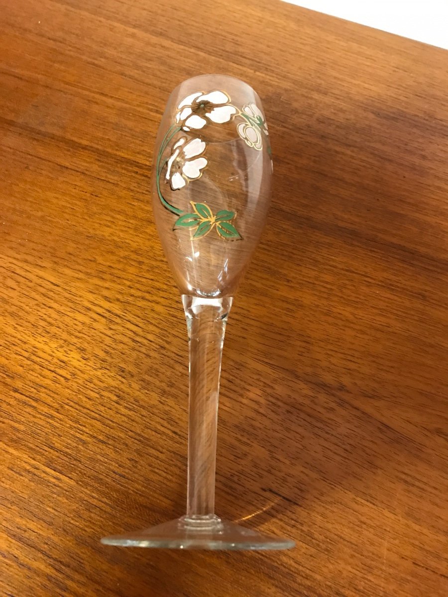 Large Lot Of 24 Perrier Champagne Flutes -photo-1