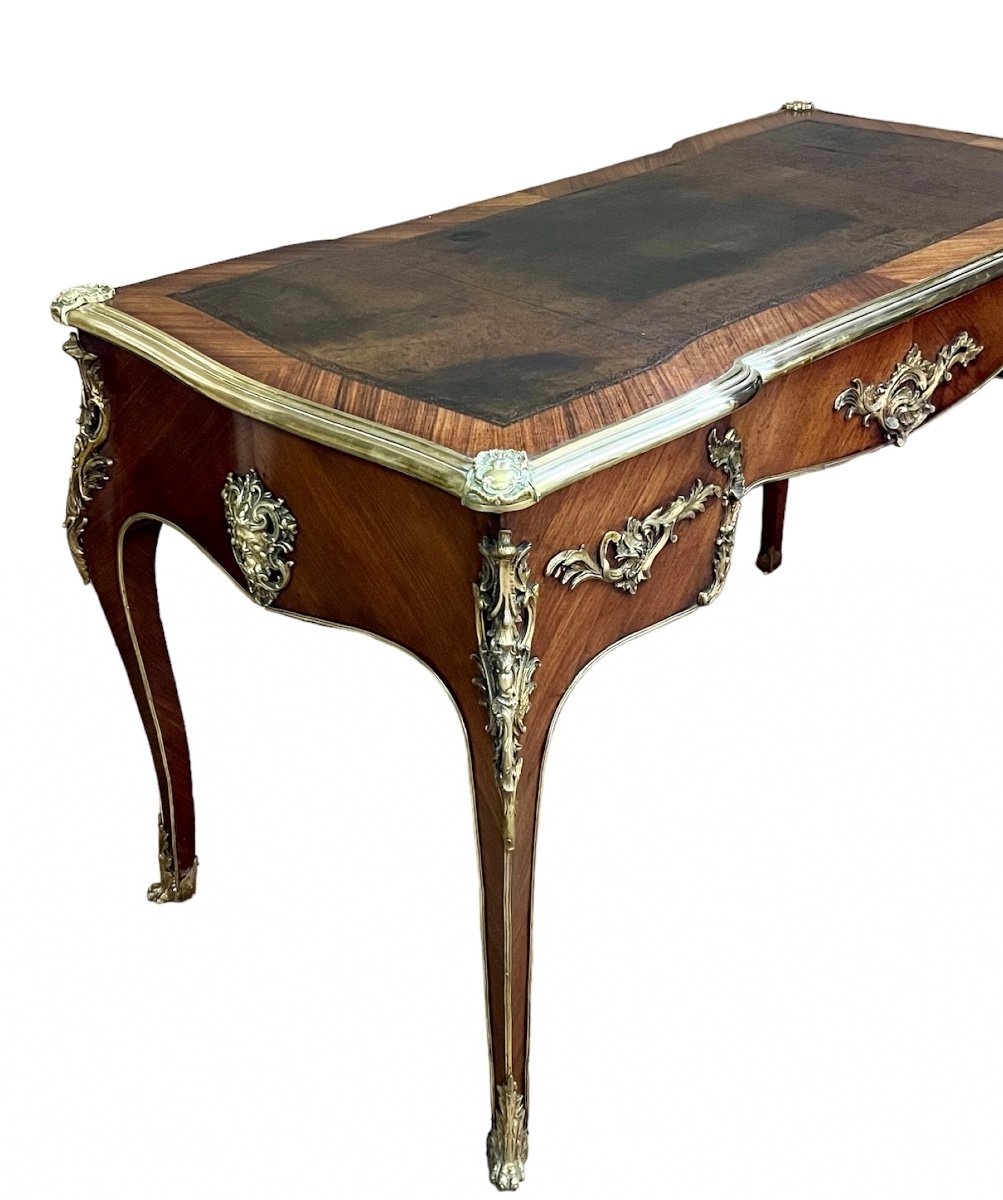 Large Louis XV Style Desk-photo-5