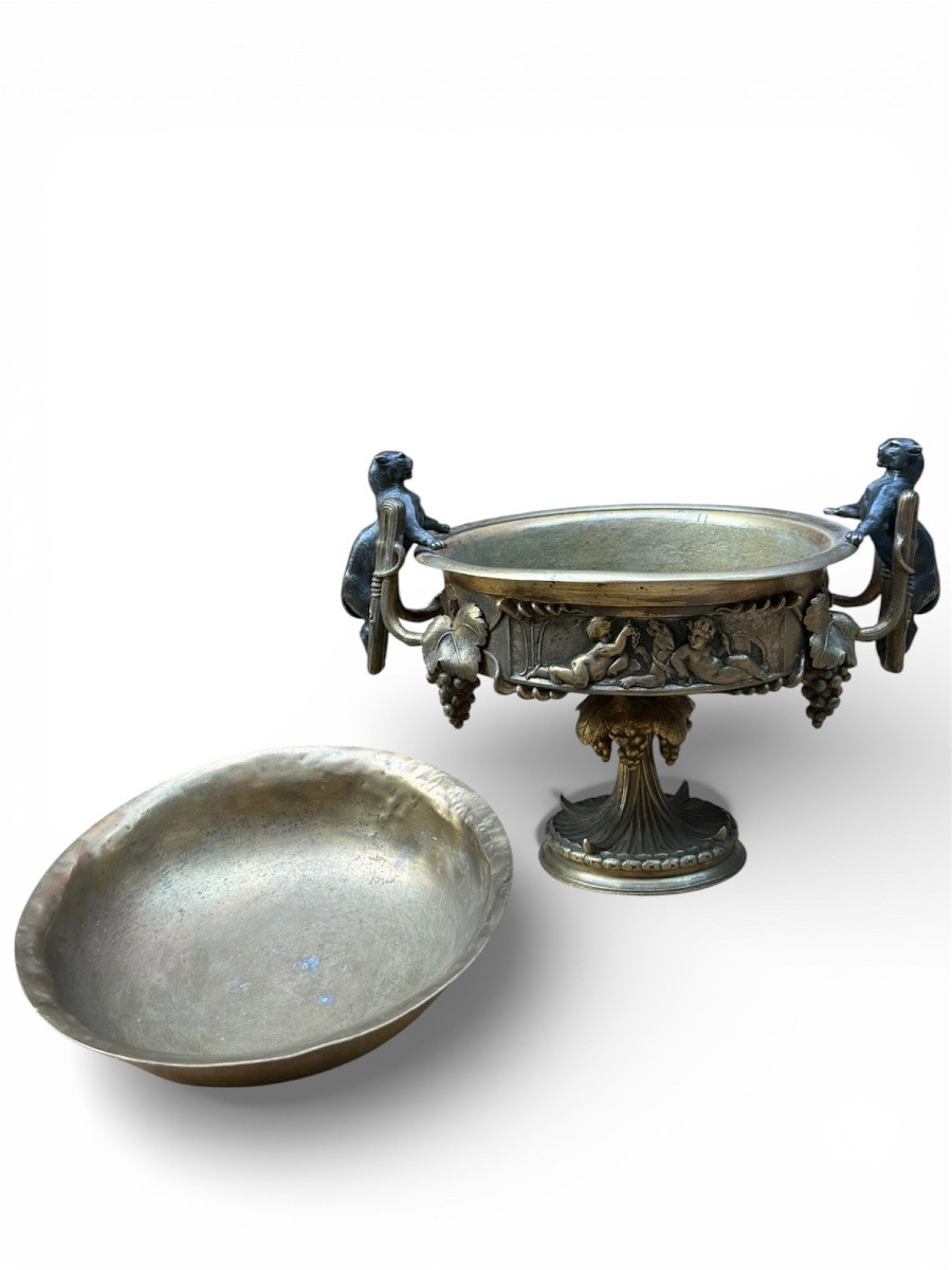 Bronze Cup / Signed Victor Paillard.-photo-4