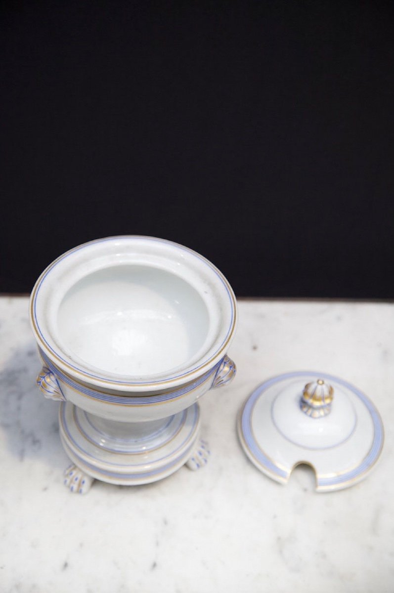 Pair Of Porcelain Fruit Bowls From Paris-photo-2