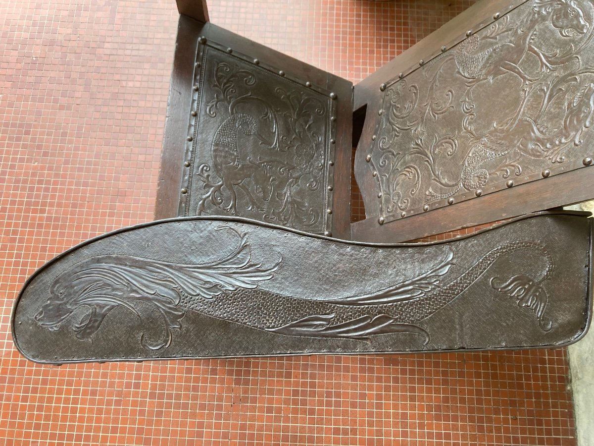 Westport Chair In Embossed Leather Circa 1900-photo-4