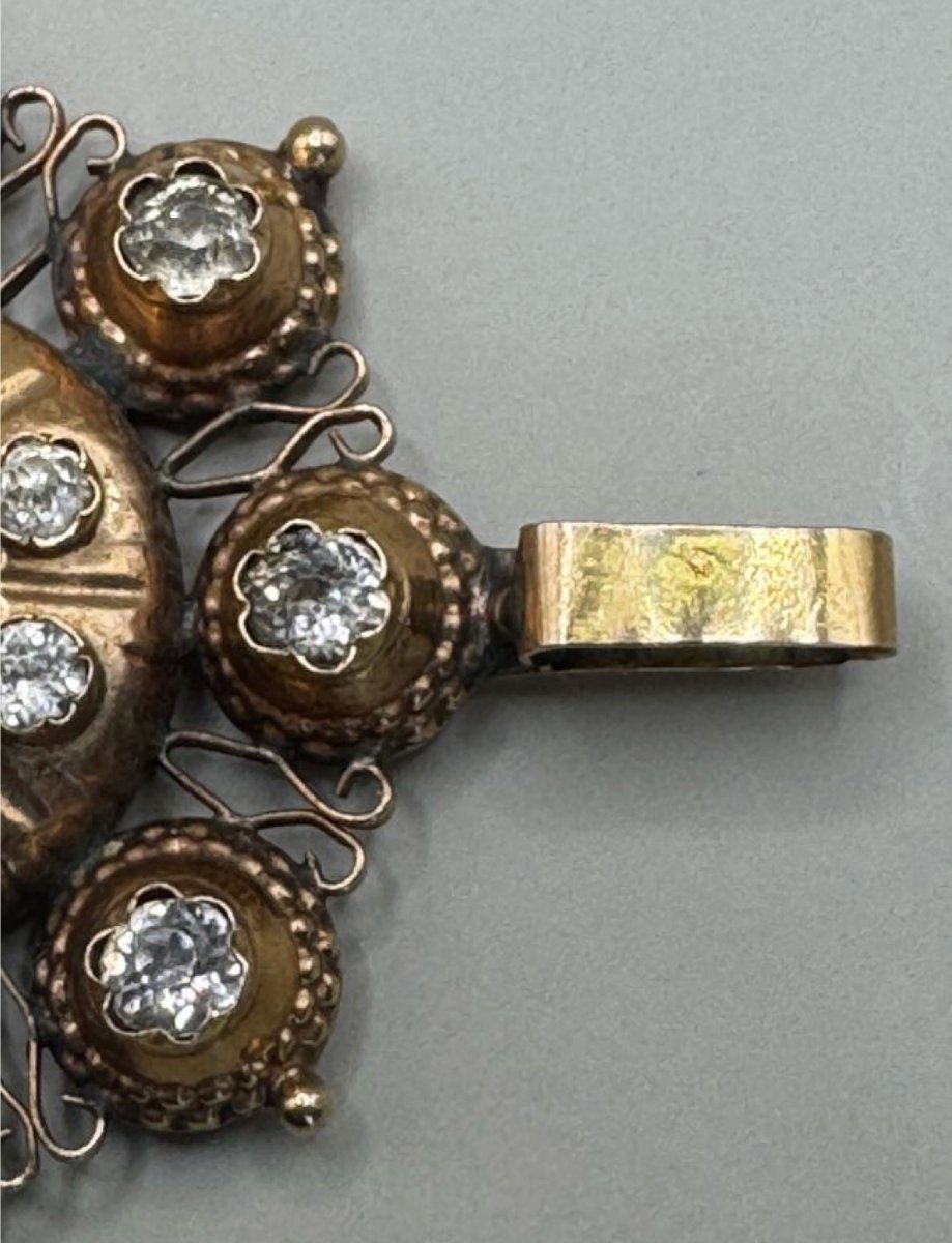  Bijou régional, pendentif Rose du Velay, en or jaune 750 millième.-photo-4