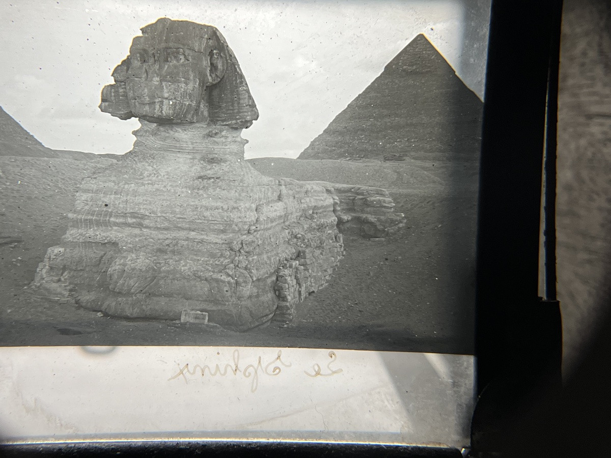 Stereoscopic Kiosk Displays 45 Photos From A Trip To Egypt -photo-4