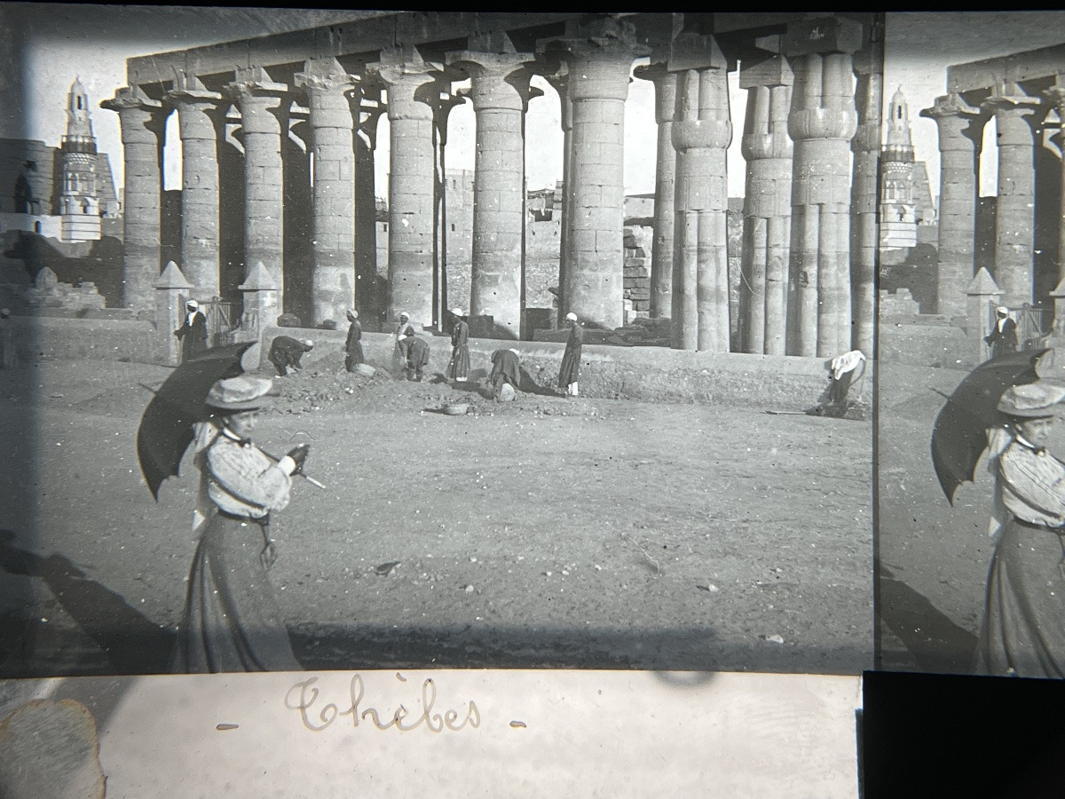 Stereoscopic Kiosk Displays 45 Photos From A Trip To Egypt -photo-4
