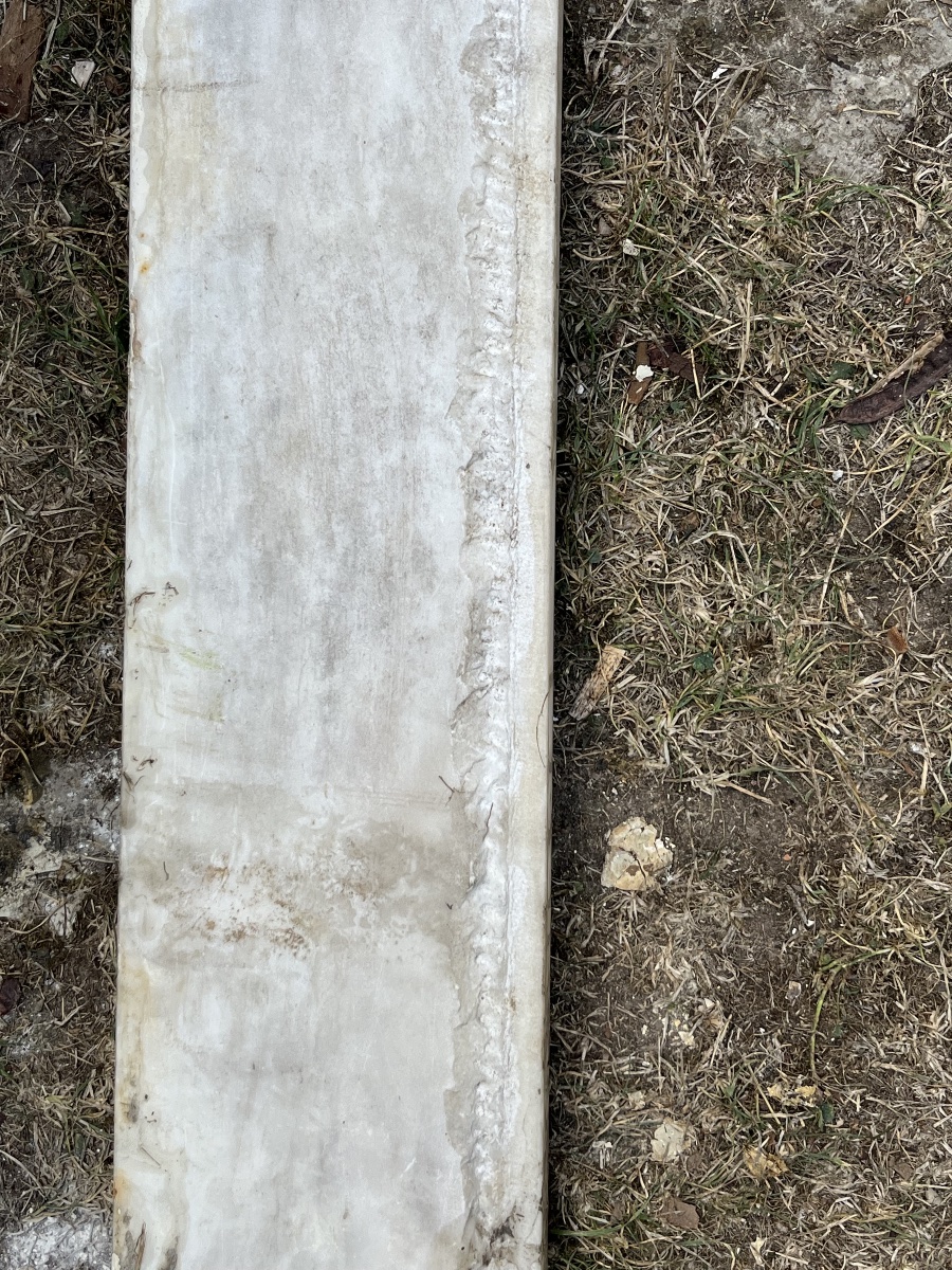 18th-century Marble Fireplace In Need Of Restoration -photo-2