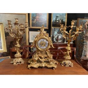 Gilt Bronze Pendulum With Candelabra