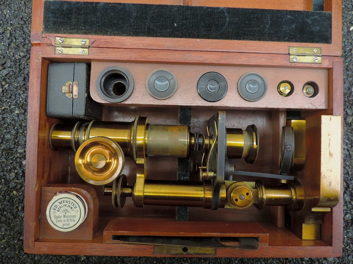 German Microscope, Late 19th Century